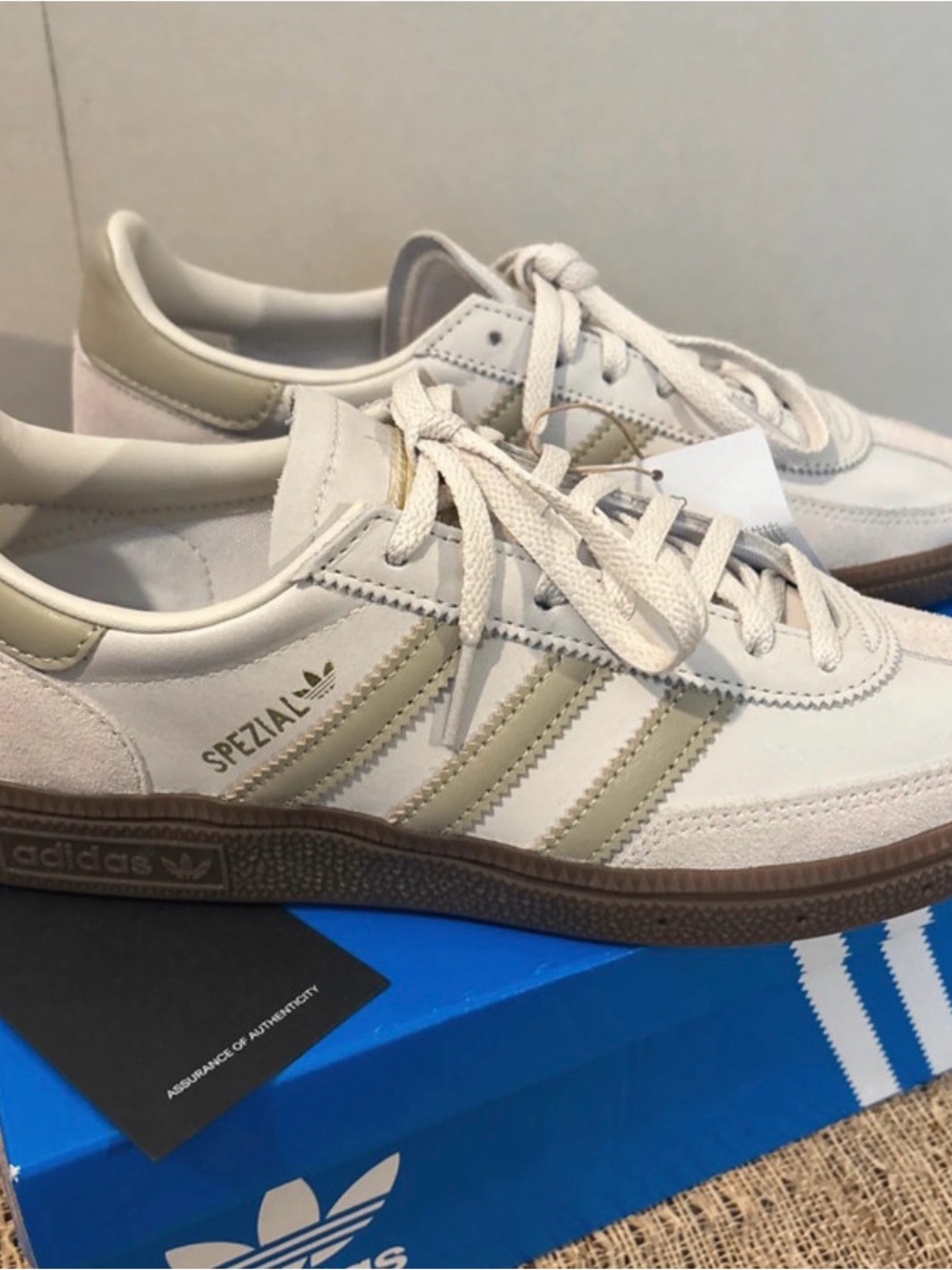 Adidas woman’s handball Spezial suede wonder Beige sz 7 NWT